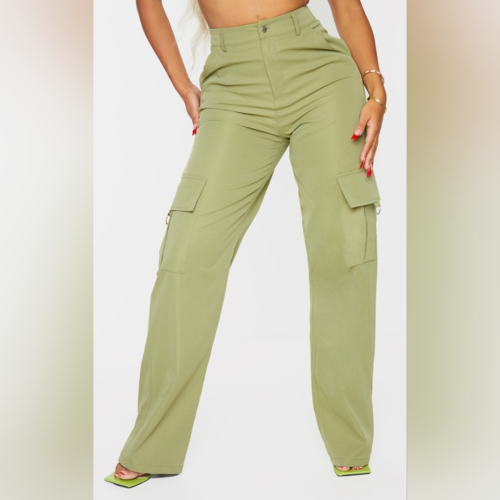 LAST CHANCE SALE PrettyLittleThing Sage Green Cargo Pants